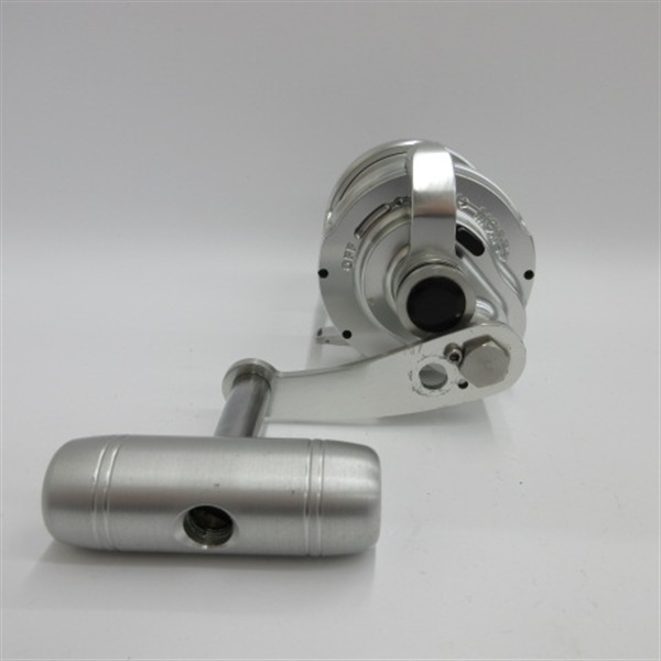 アキュレート　ボス８７０　ツインドラグ